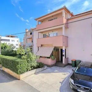  Apartament Apartmani Natali
